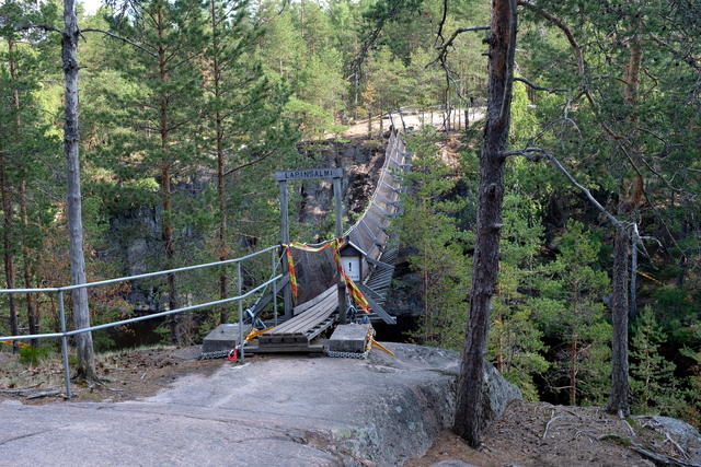 Beschädigte Hängebrücke bei Lapinsalmi im Sommer 2018
