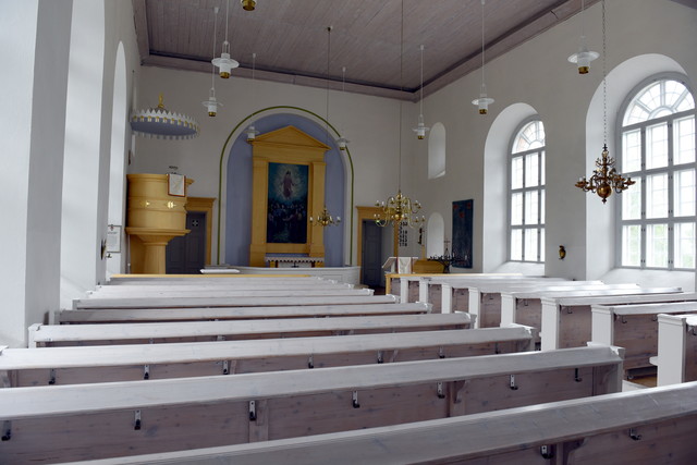 Die Kirche von Utsjoki besitzt einen schlichten Innenraum